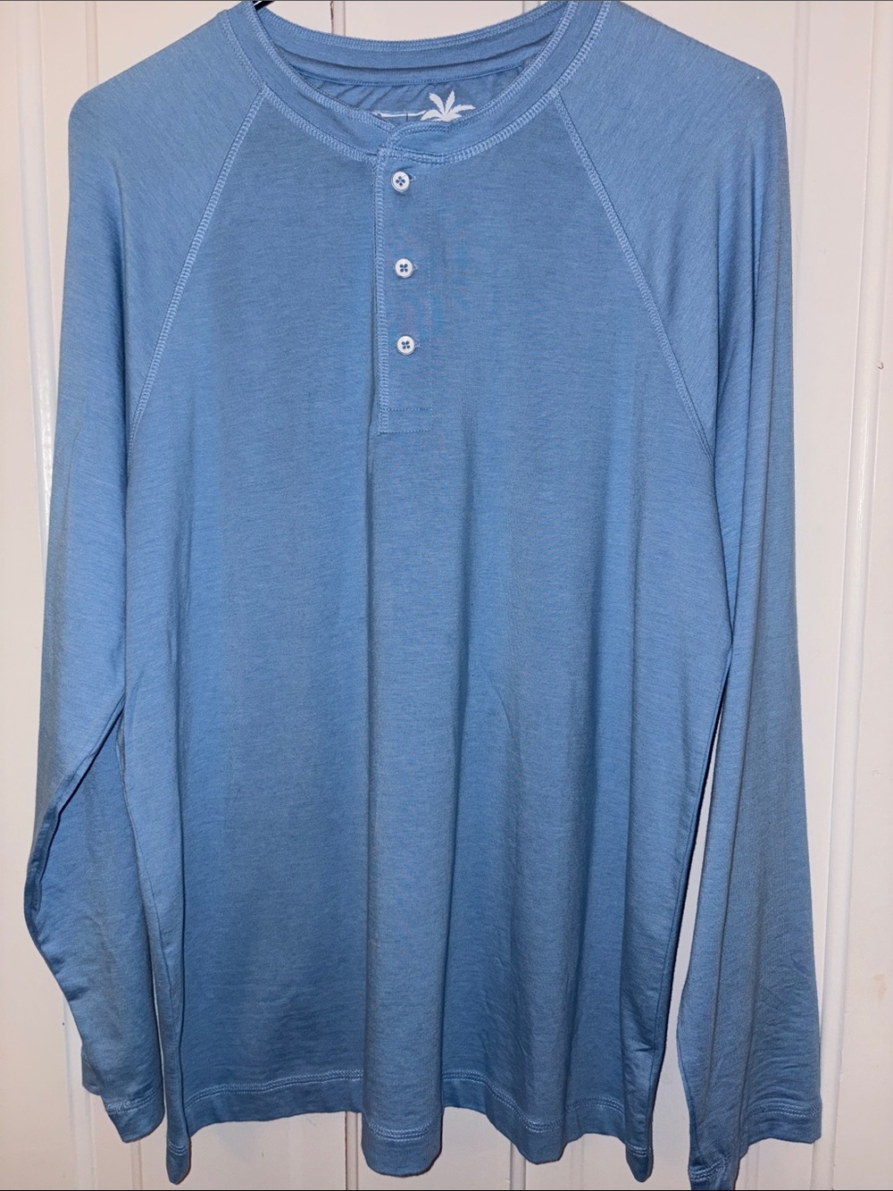 Desert Dunes Men’s Long-Sleeve Henley Shirt in Light Blue